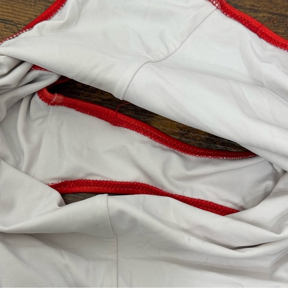 Chubbies Women’s Red One Piece Swimsuit size Small - Picture 5 of 7